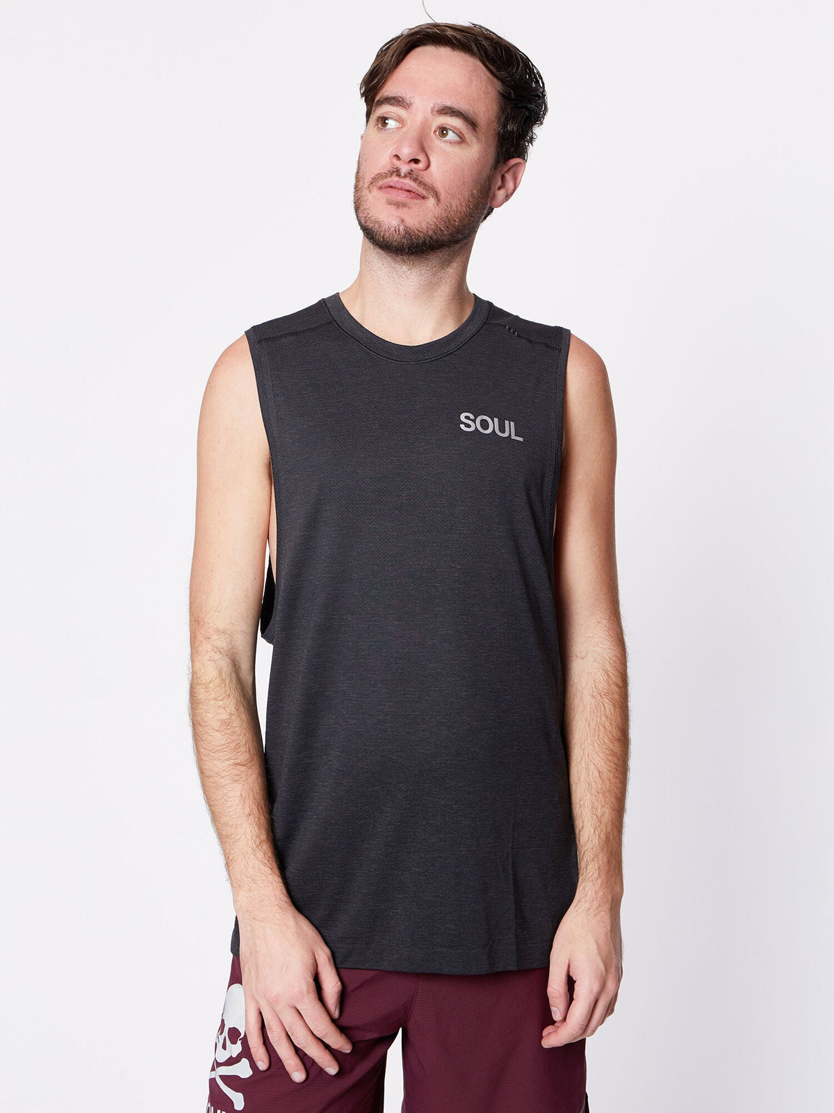 METAL VENT TECH SLEEVELESS