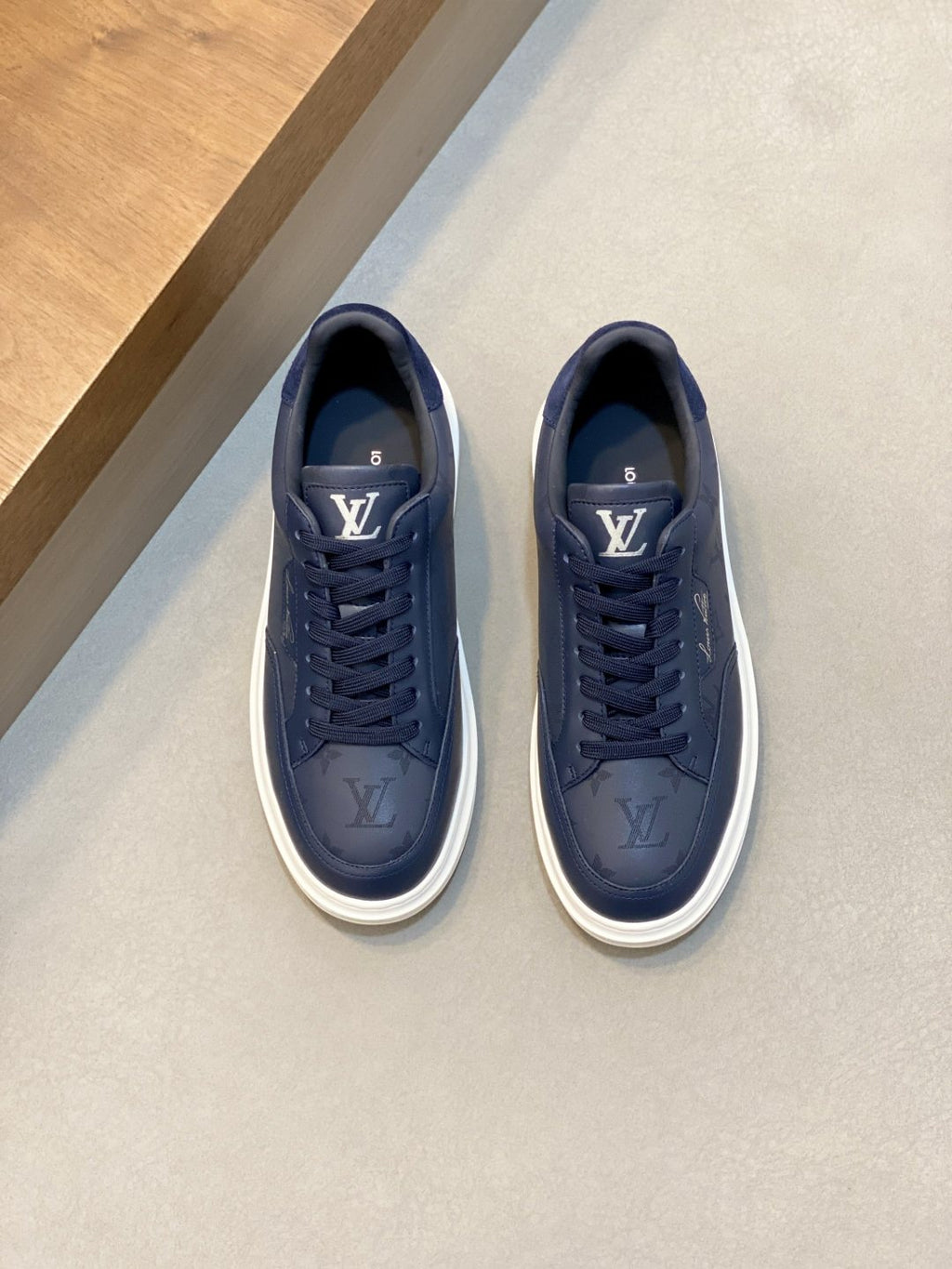 Louis Vuitton Patterned Low-Top Sneakers